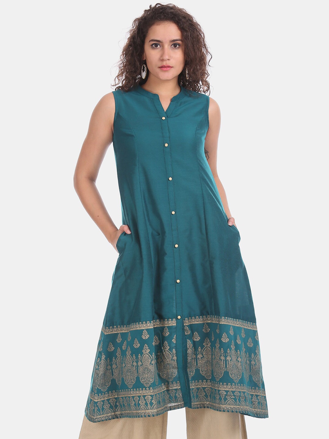 

Anahi Women Green Anarkali Kurta