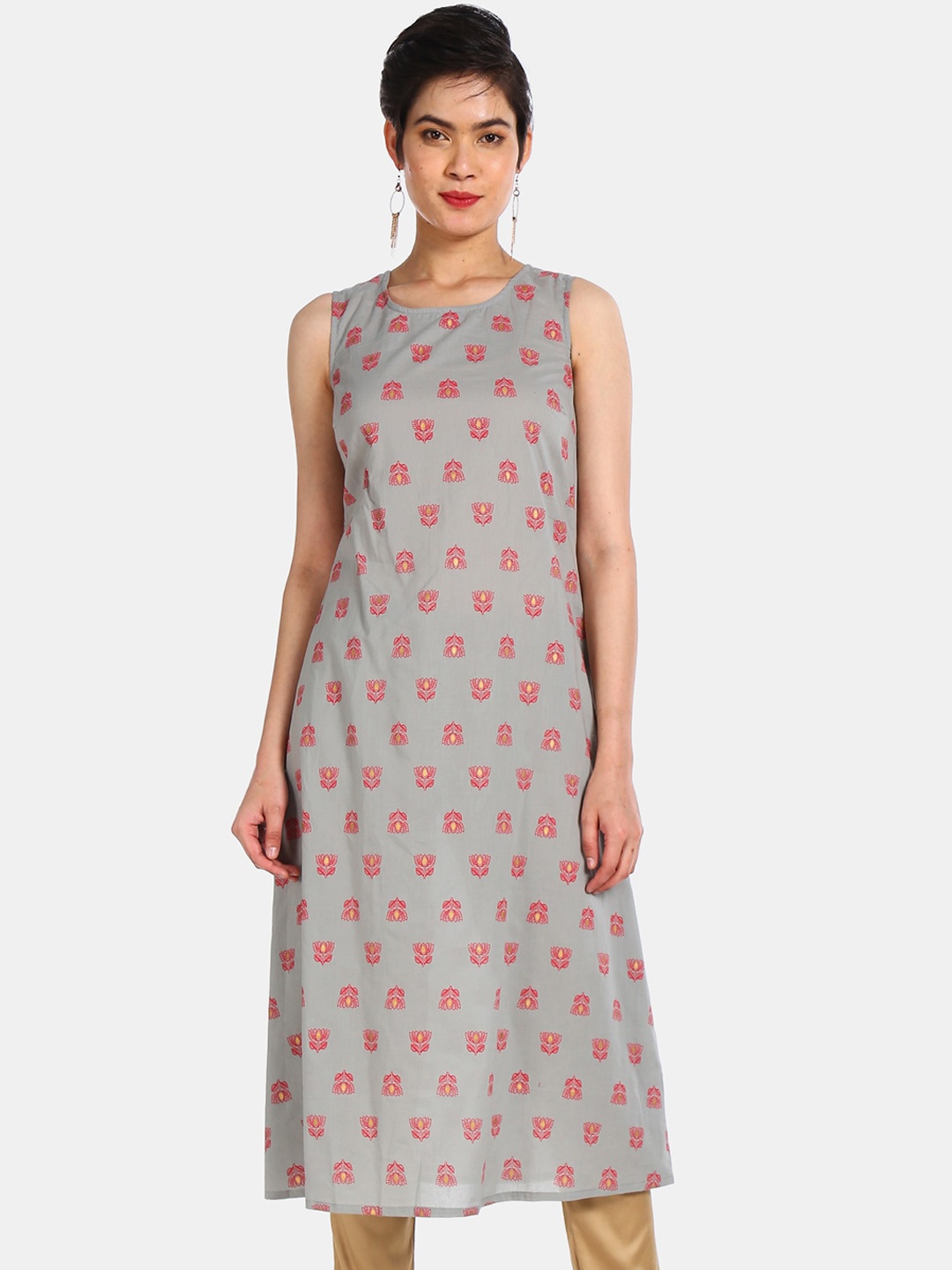 

Anahi Women Grey Floral Print Embroidered Layered Kurta