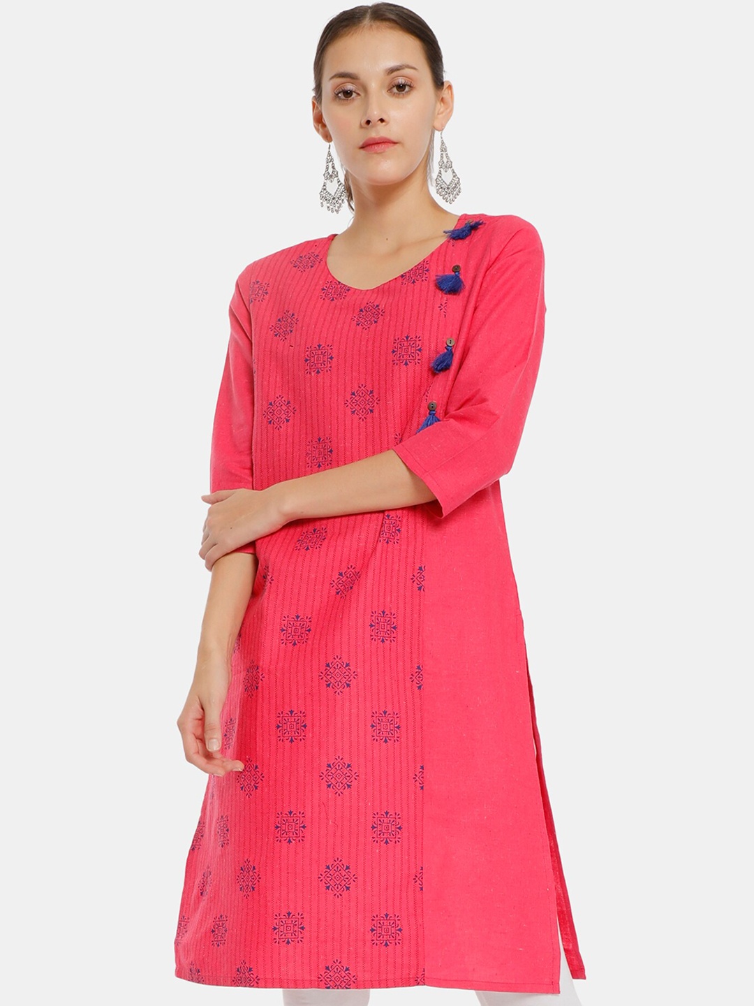 

Karigari Women Pink & Blue Ethnic Print Tasselled Kurta