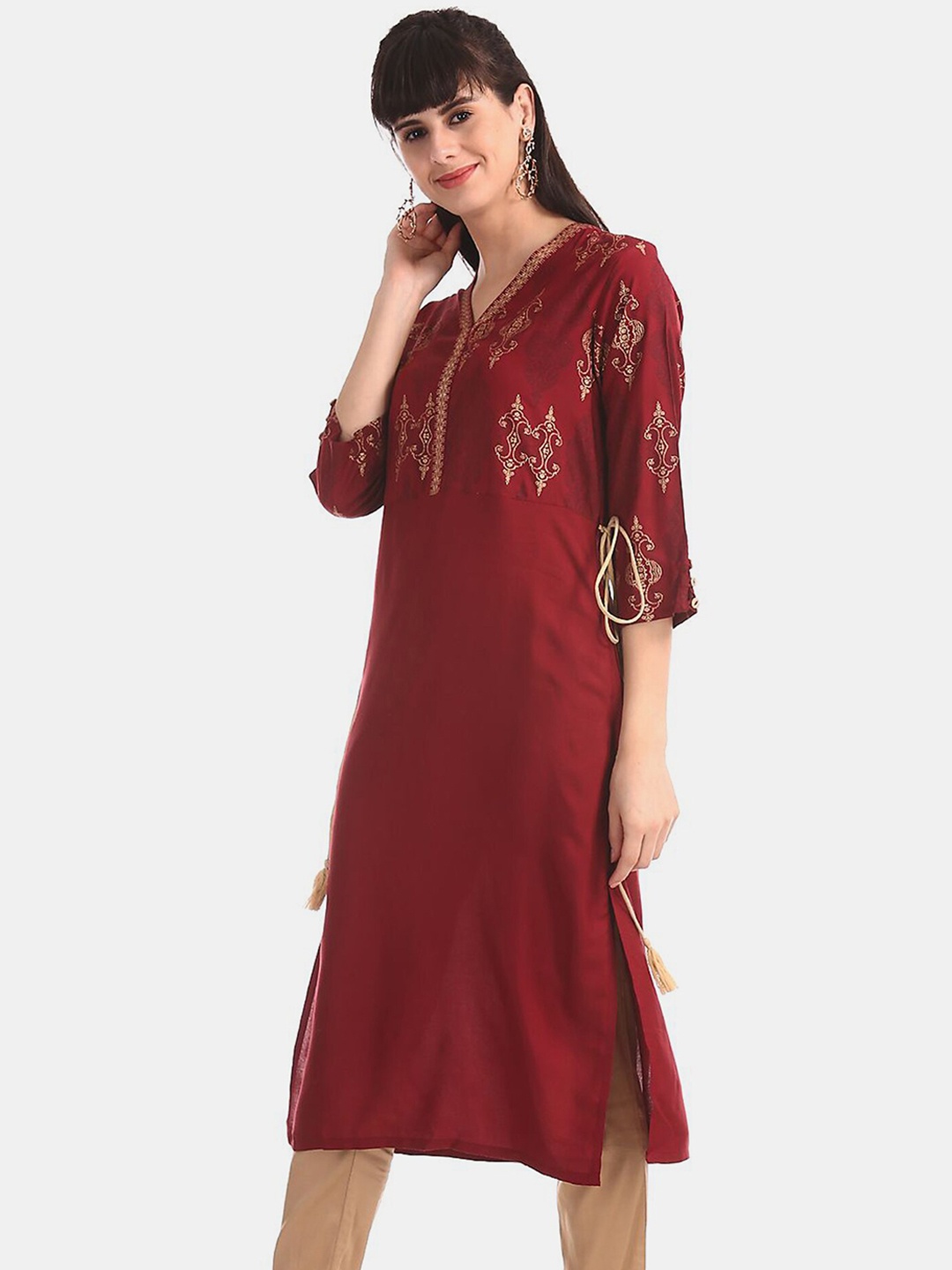

Karigari Women Maroon Ethnic Print Kurta