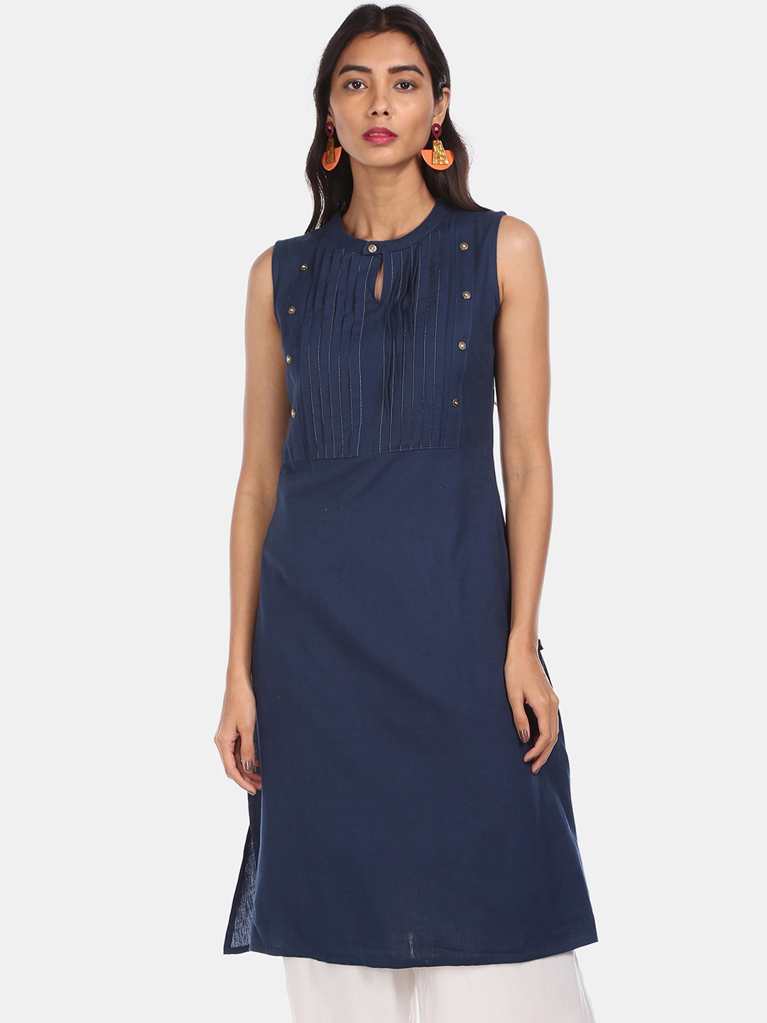 

Karigari Women Blue Keyhole Neck Solid Kurta