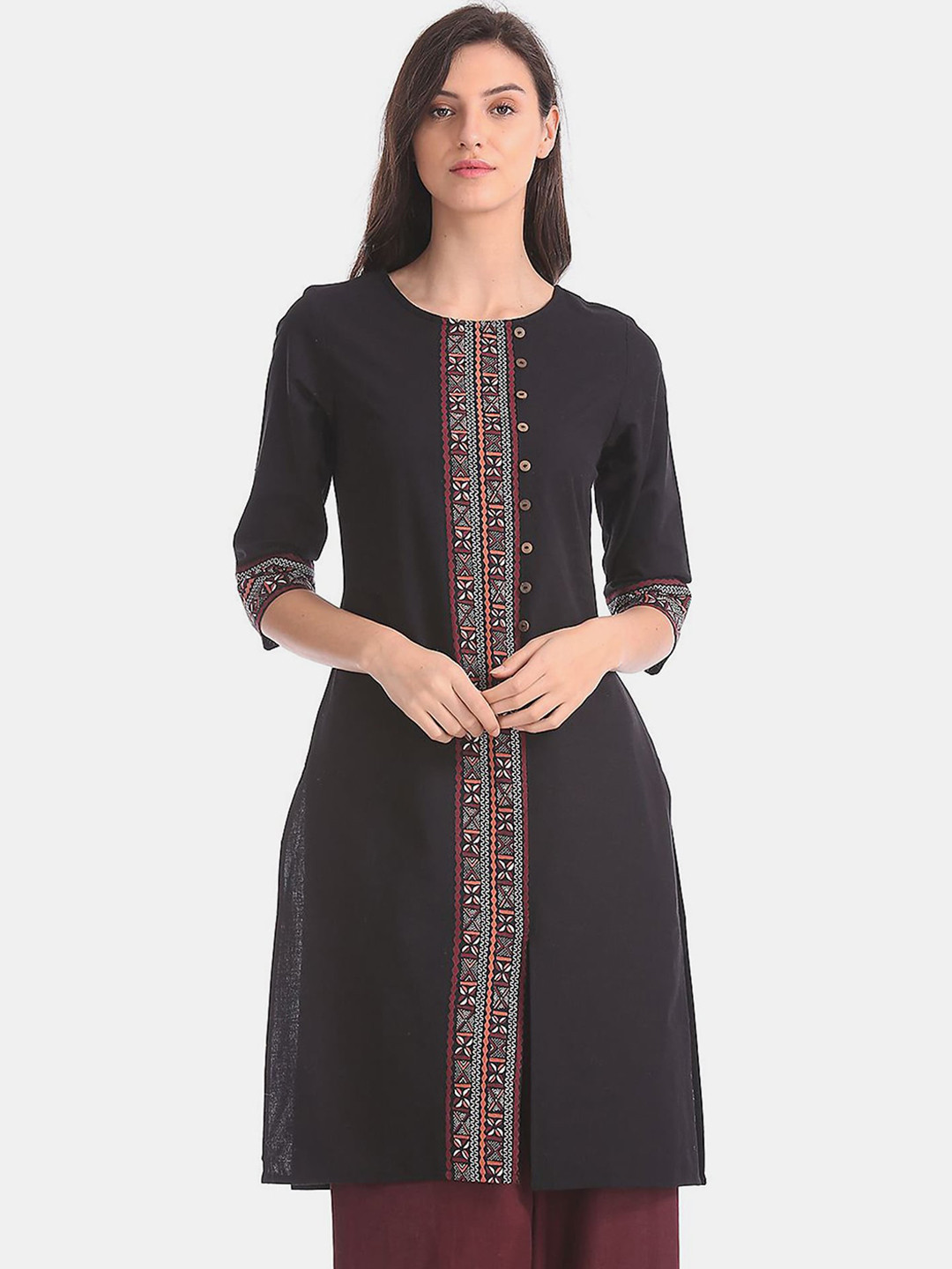 

Karigari Women Black Ethnic Print Kurta