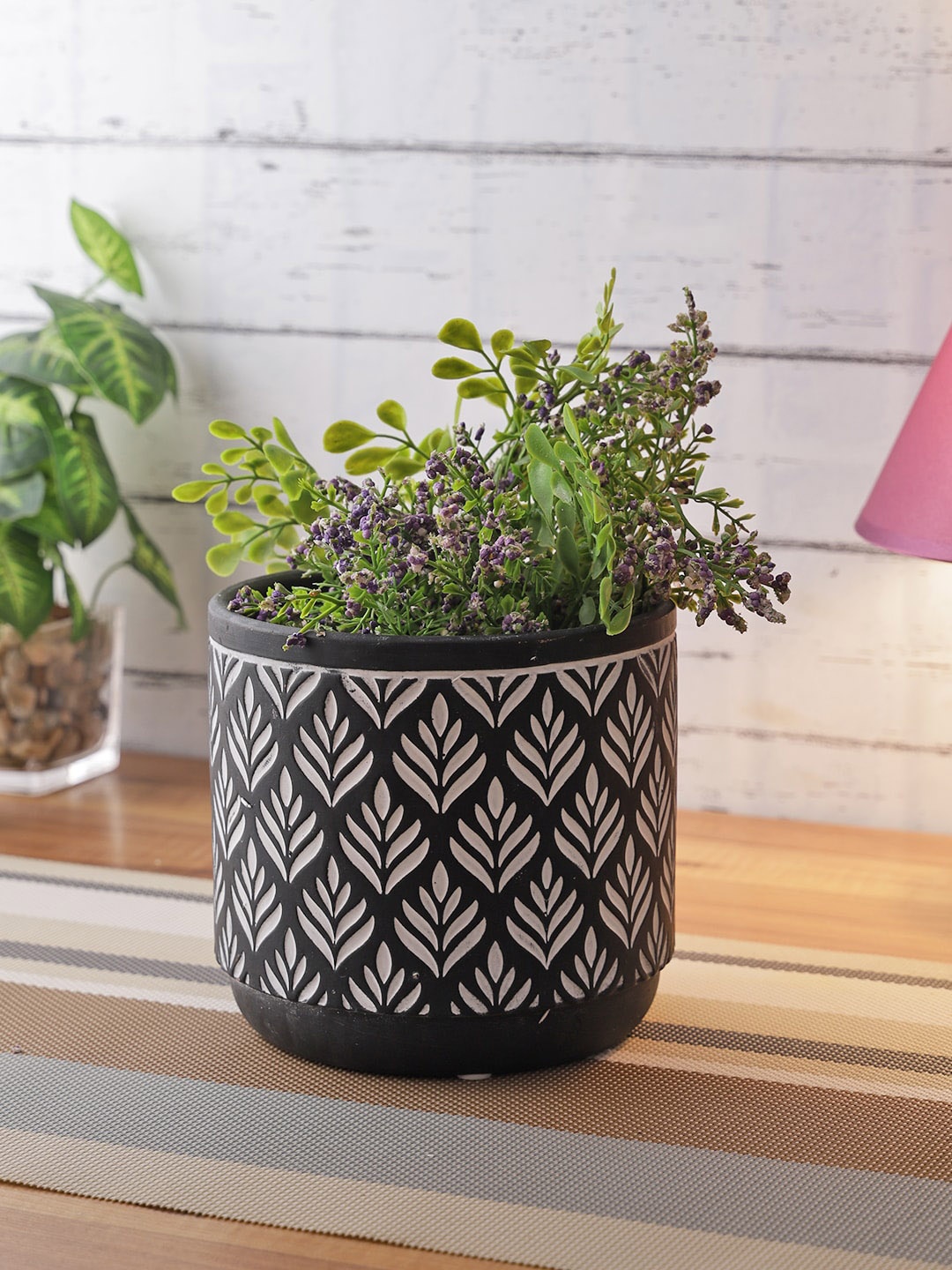 

TAYHAA Black & White Printed Ceramic Planter