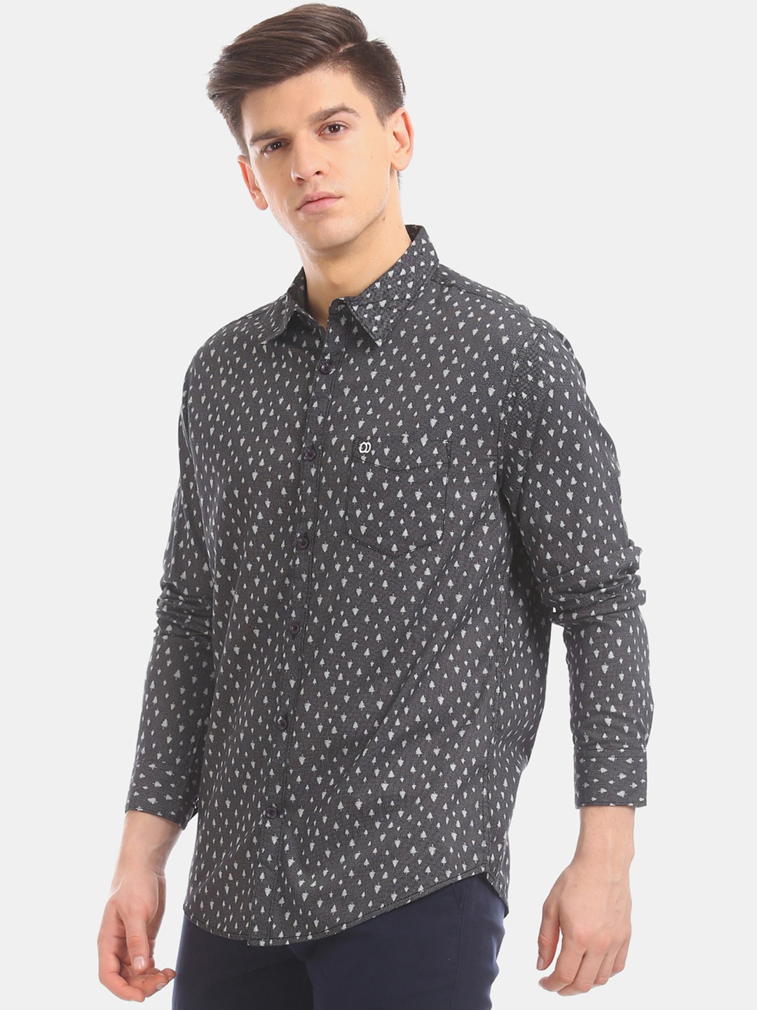 

Ruggers Men Black Opaque Printed Casual Shirt