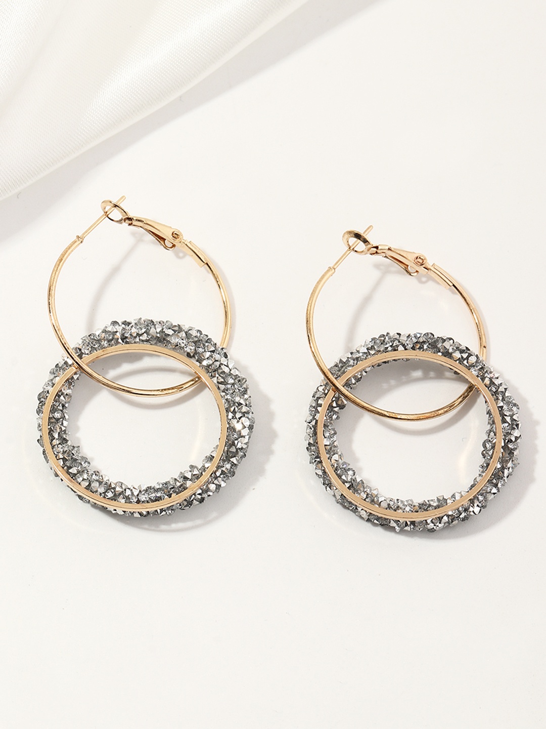 

URBANIC Women Gold-Toned & Silver-Toned Circular Hoop Earrings