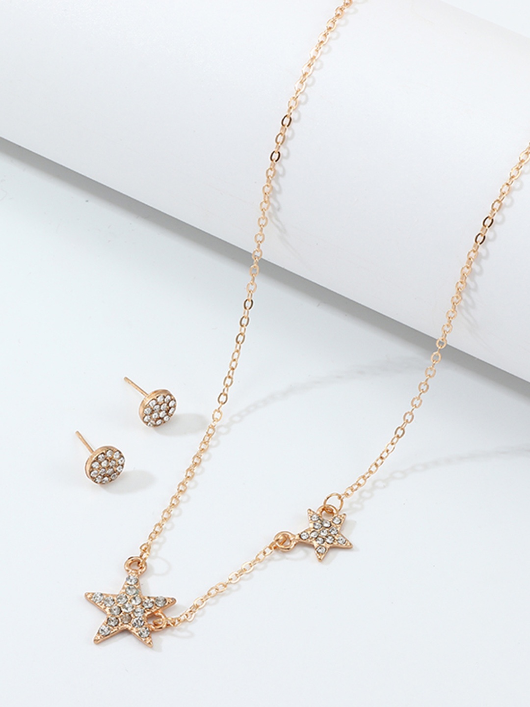 

URBANIC Women Gold-Toned Geometric Imitation Jewellery Set