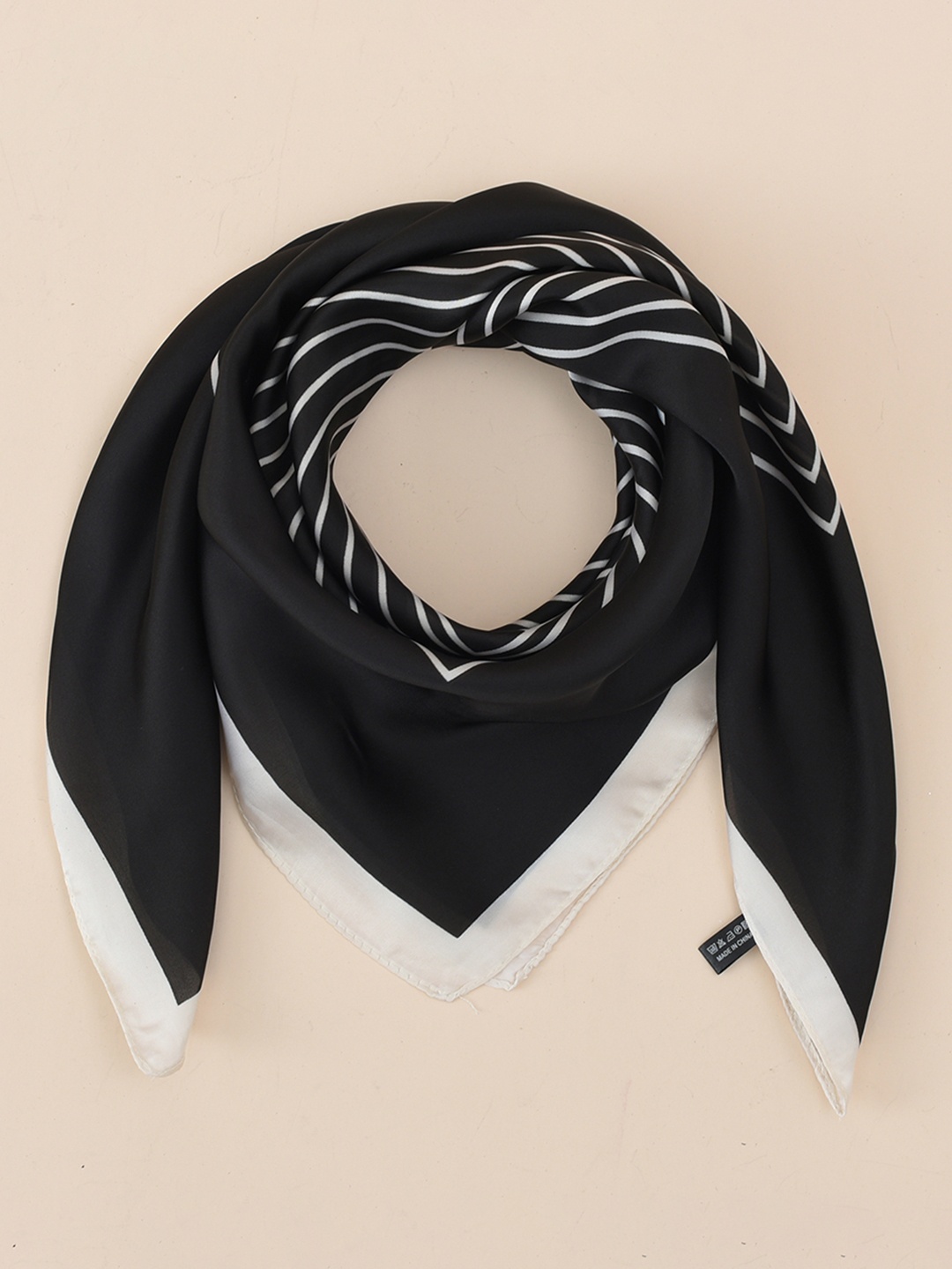 

URBANIC Women Black & Off White Printed Scarf