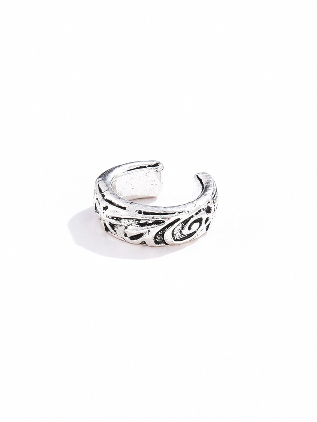 

URBANIC Silver-Toned Circular Oxidised Ear Cuff Earrings