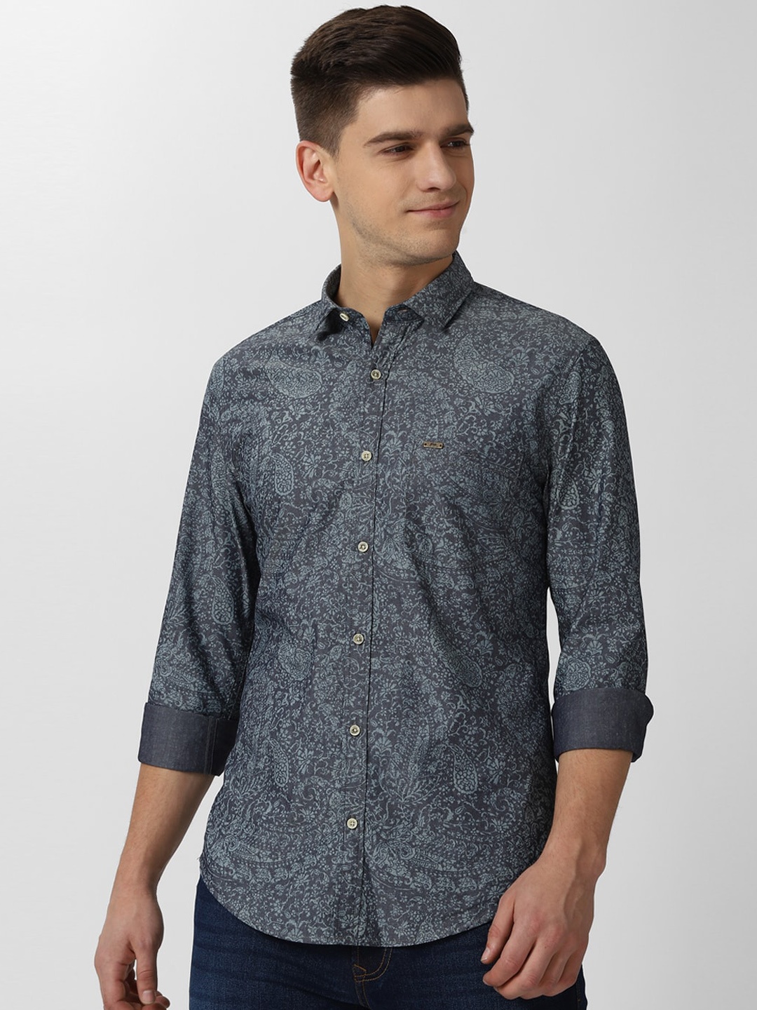 

Peter England Casuals Men Grey Slim Fit Opaque Printed Casual Shirt
