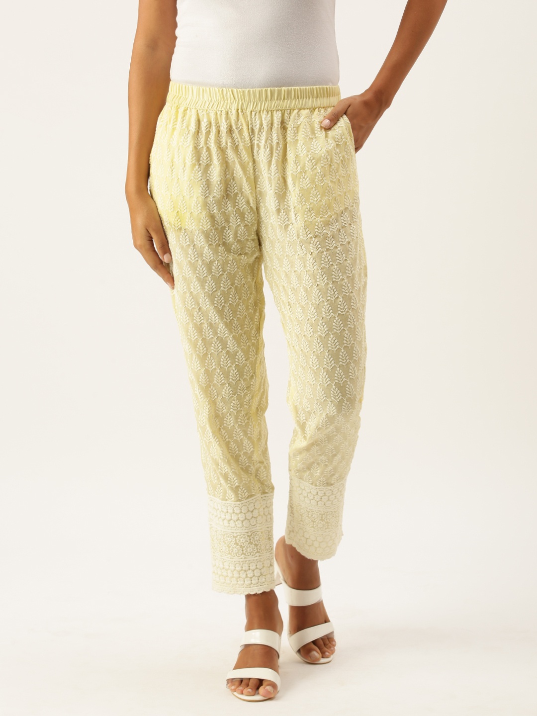 

SWAGG INDIA Women Yellow Ethnic Motifs Embroidered Ethnic Trousers