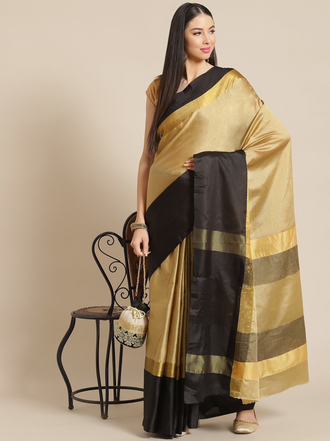 

Anouk Black & Gold-Toned Silk Blend Ready to Wear Chanderi Saree