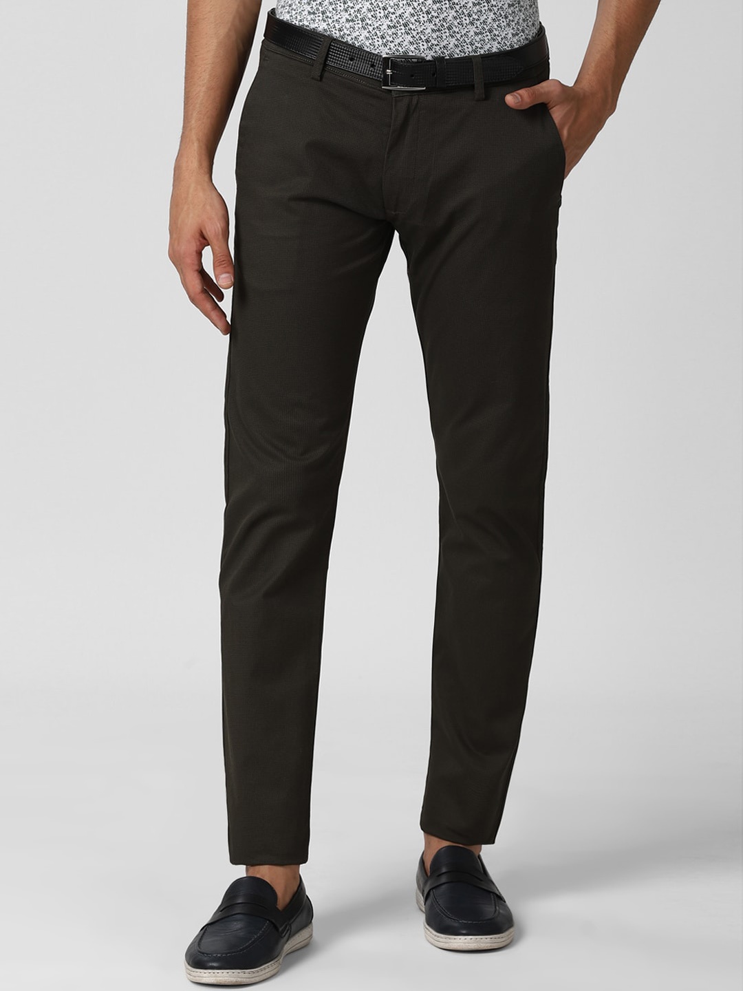 

Peter England Casuals Men Black Textured Skinny Fit Trousers