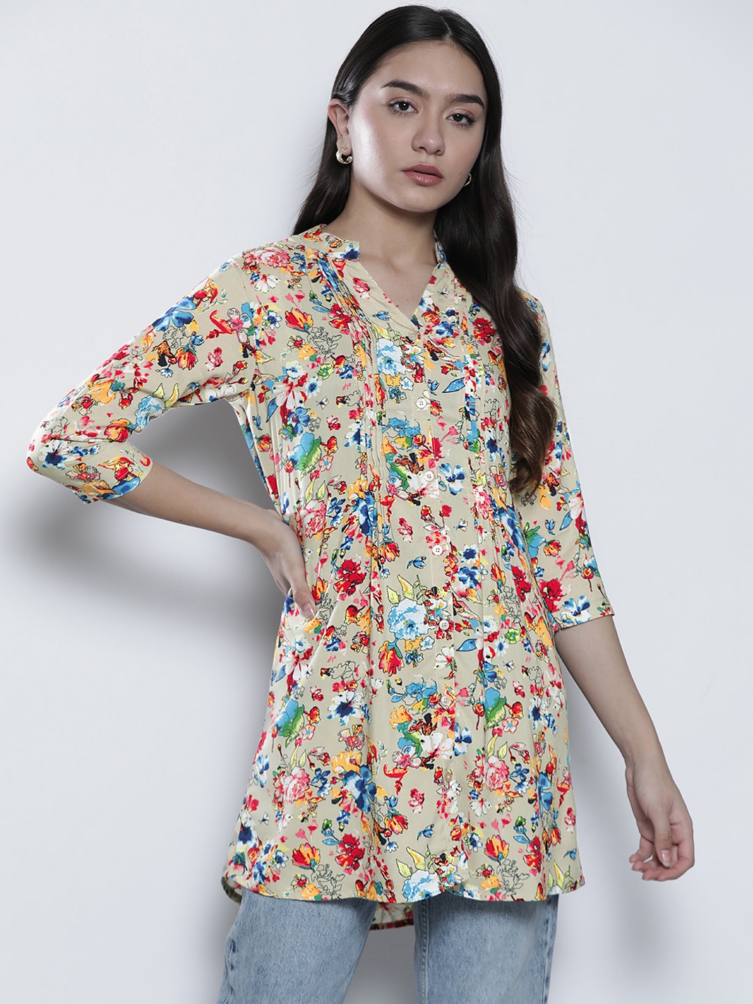 

One Femme Women Beige Pleated Printed Tunic