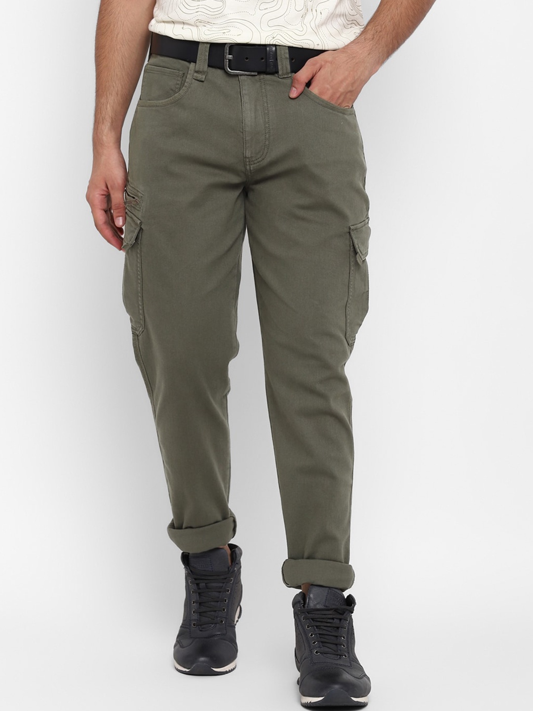 

Royal Enfield Men Olive Green Cargos