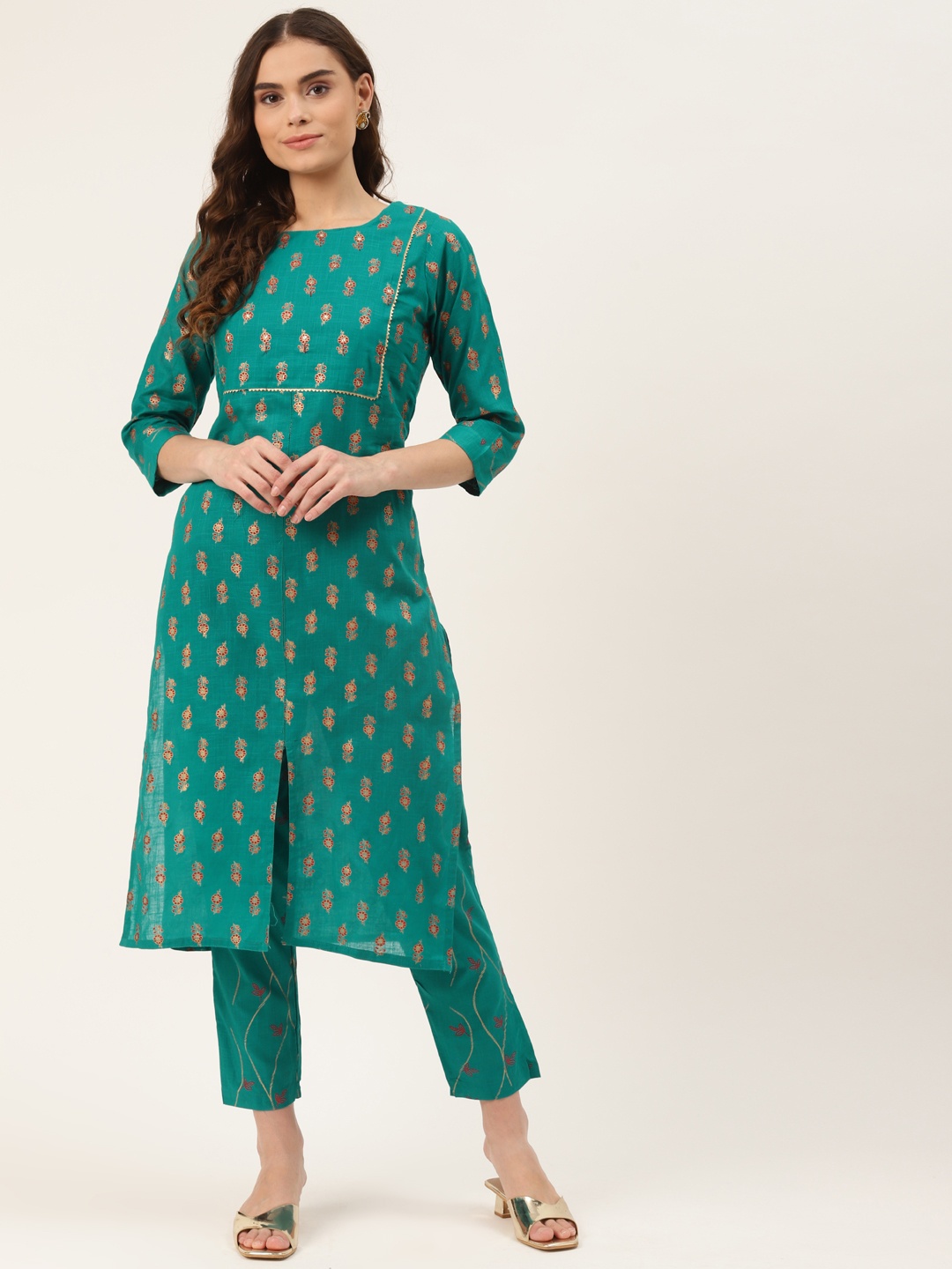 

INDYES Women Green Floral Printed Regular Pure Cotton Kurta with Trousers