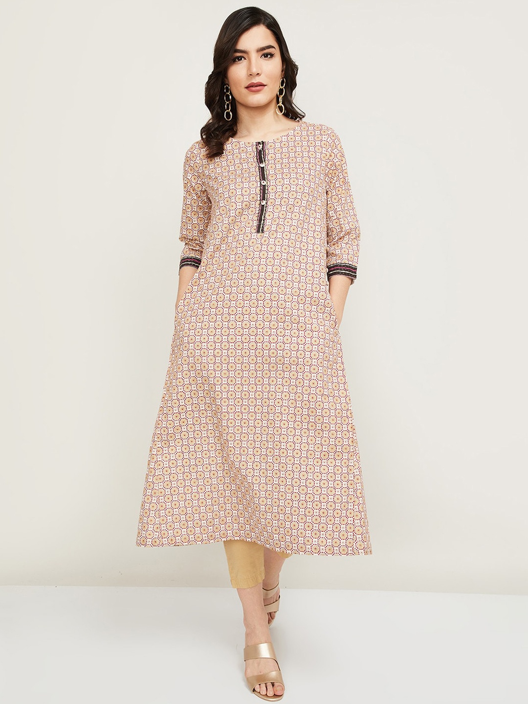 

Melange by Lifestyle Women Pink Ethnic Motifs Printed Straight Kurta