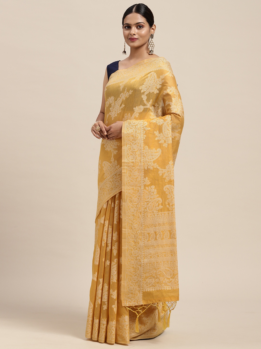 

MOHEY Yellow & White Ethnic Motifs Embroidered Saree
