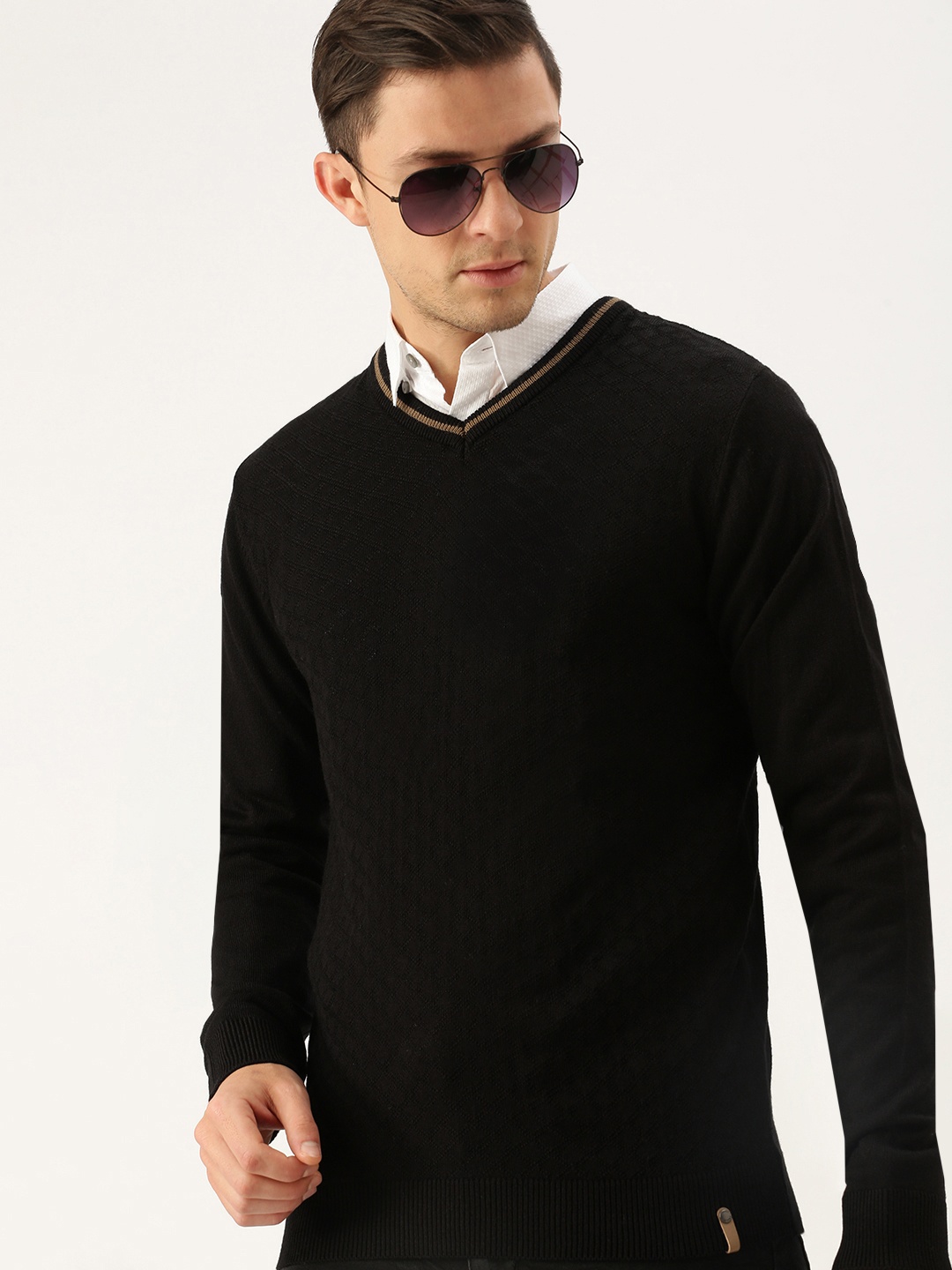 

Peter England Men Black Self-Design V-Neck Pullover Sweater