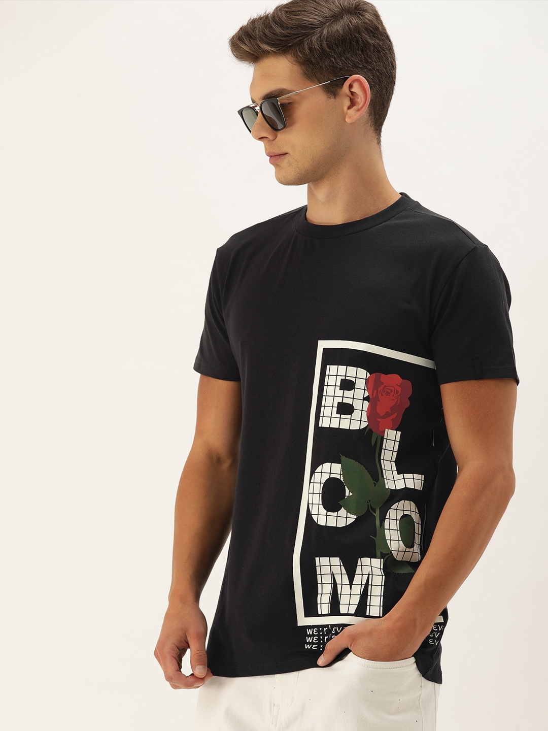 

FOREVER 21 Men Black & White Printed T-shirt