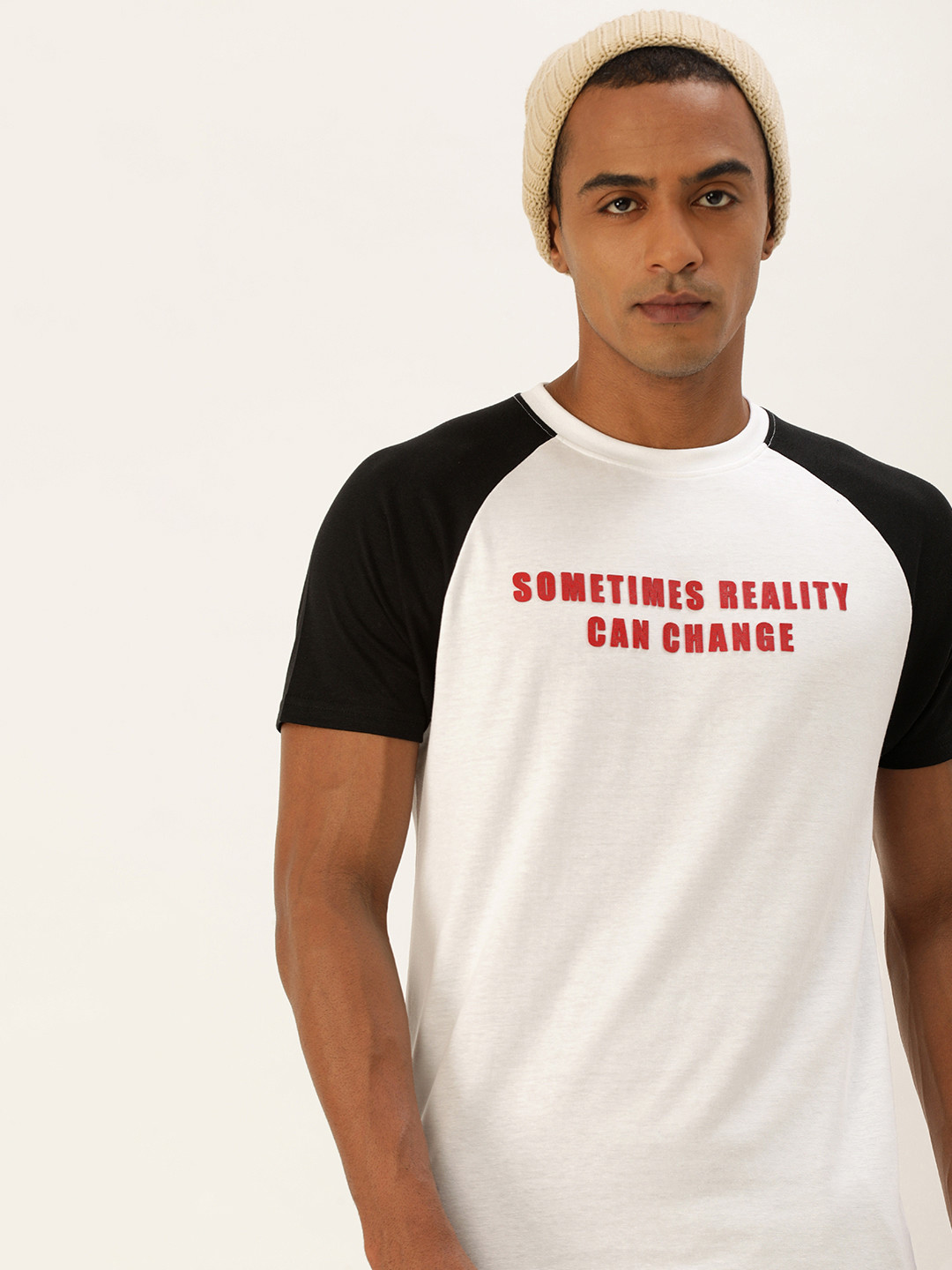 

FOREVER 21 Men White Typography Printed T-shirt