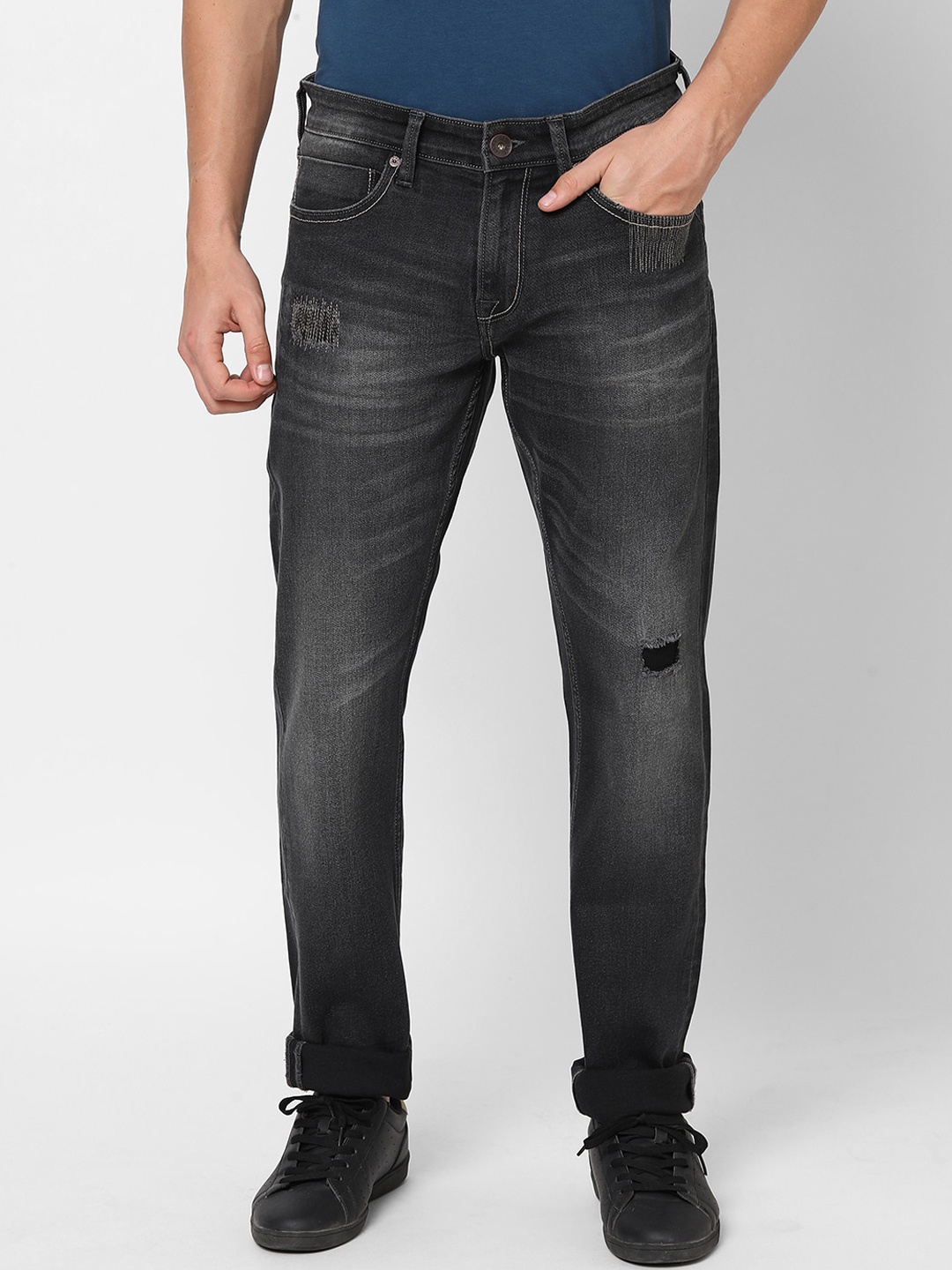 

Pepe Jeans Men Grey Mildly Distressed Light Fade Jeans
