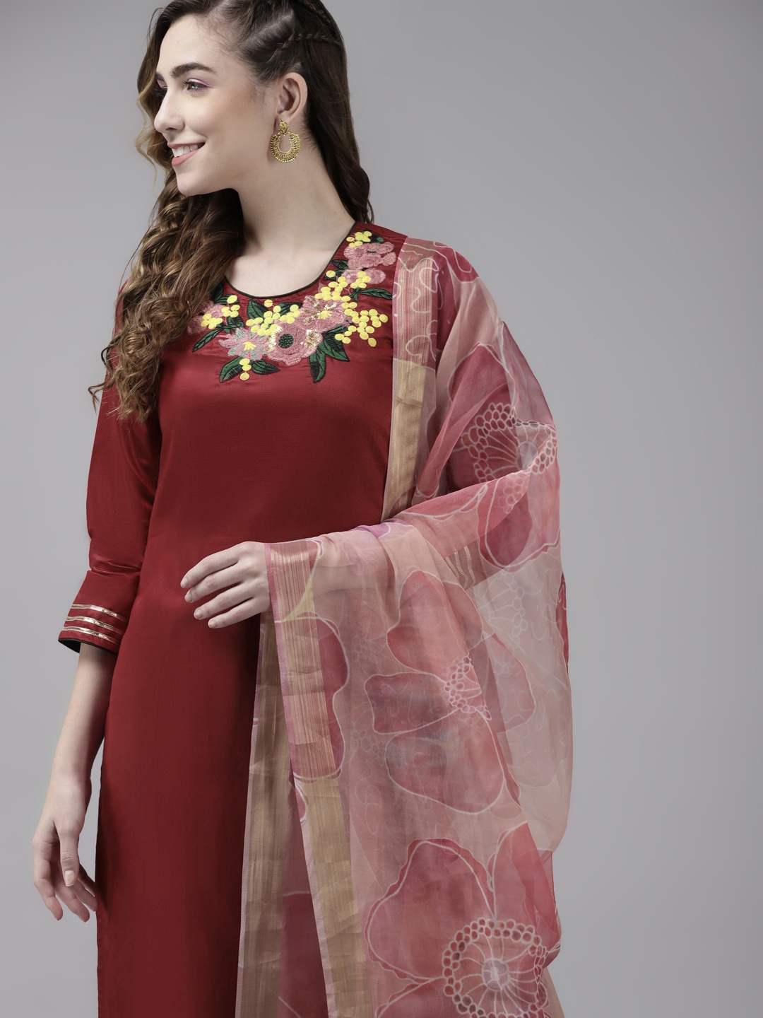 

Indo Era Women Red & Yellow Floral Embroidered Thread Work Kurta Set
