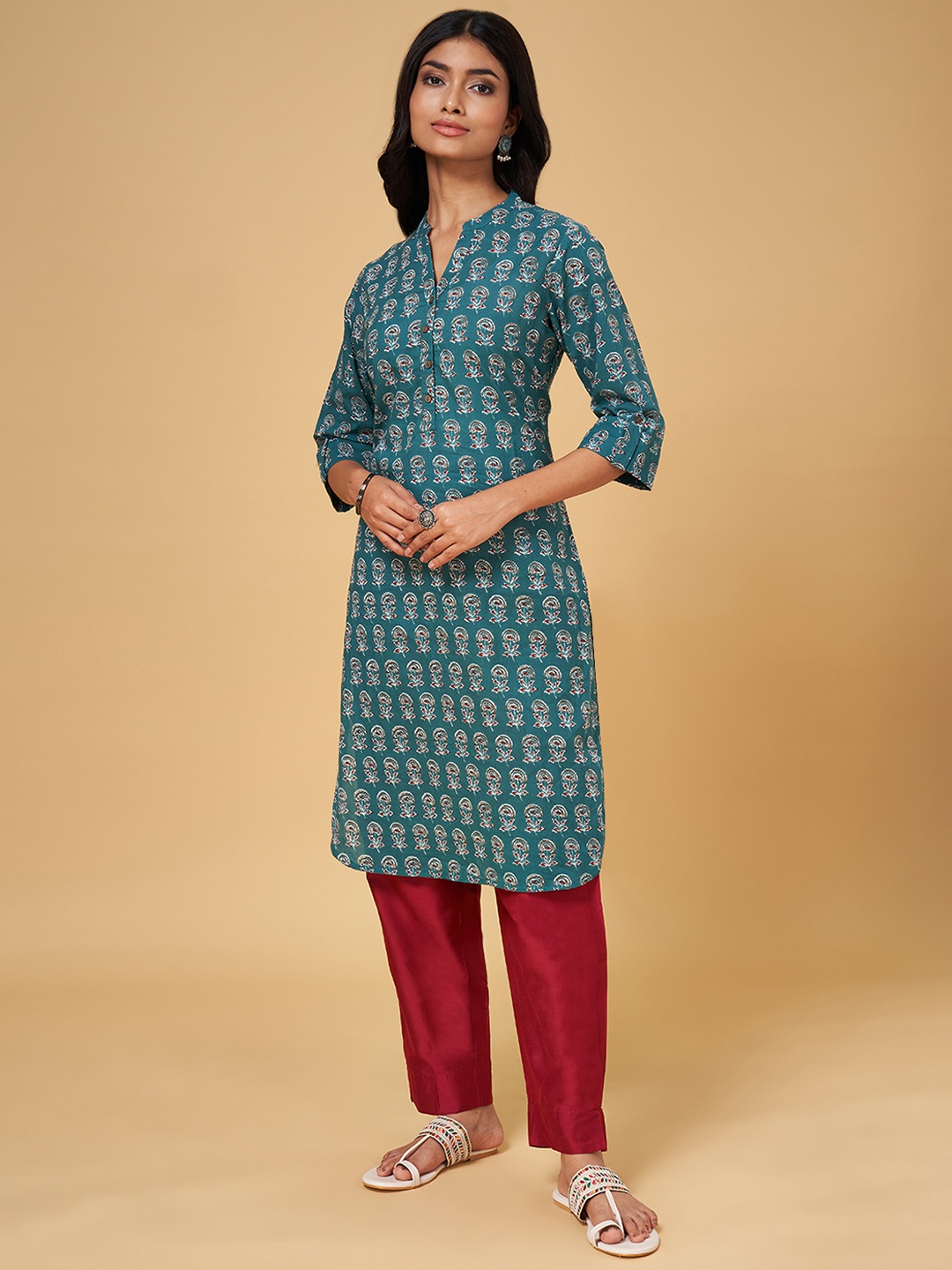 

RANGMANCH BY PANTALOONS Women Pure Cotton Teal Floral Printed Kurta