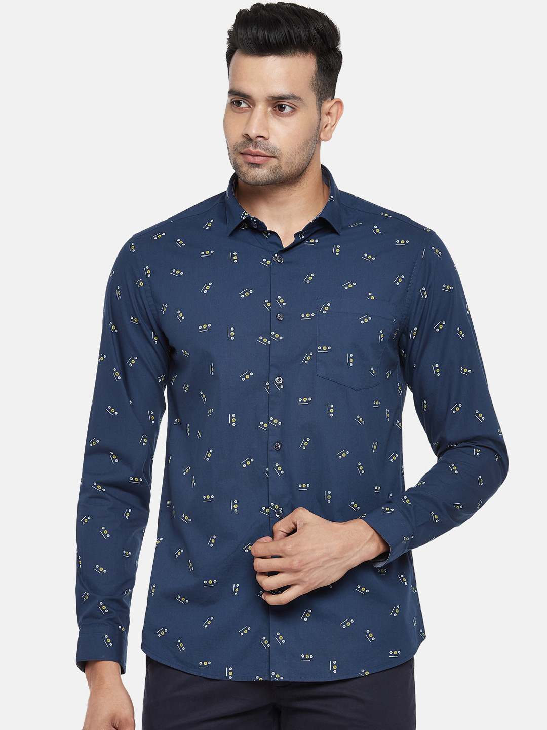 

BYFORD by Pantaloons Men Navy Blue Floral Printed Casual Shirt