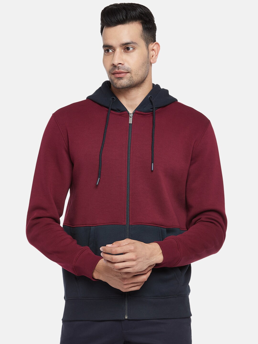 

BYFORD by Pantaloons Men Red Colourblocked Sweatshirt
