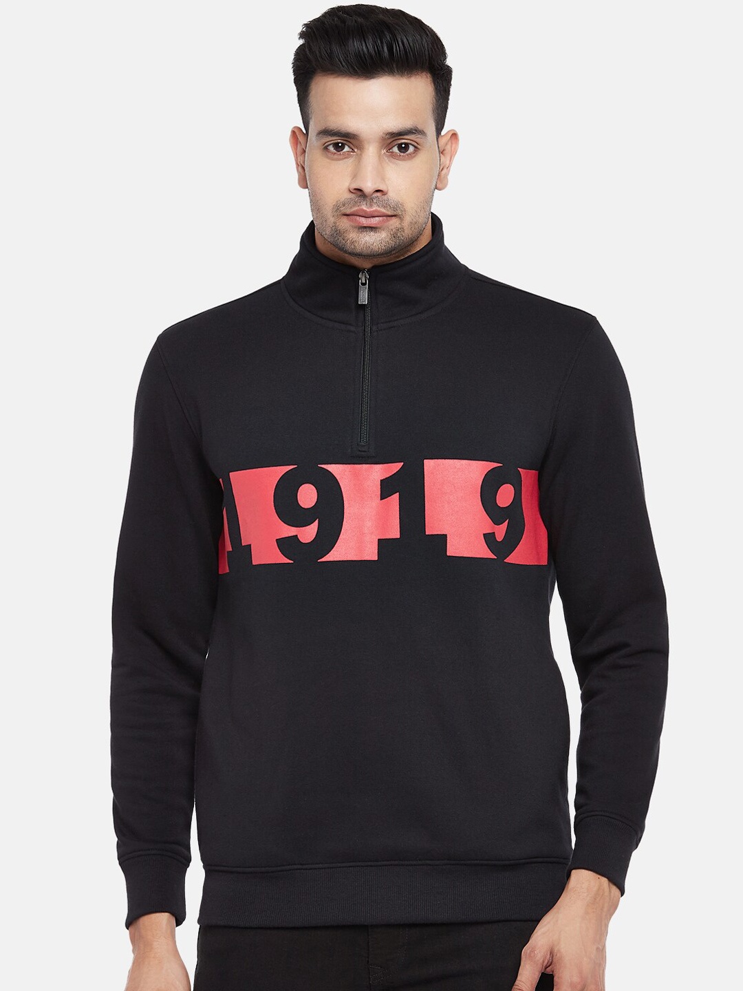 

BYFORD by Pantaloons Men Black Printed Sweatshirt
