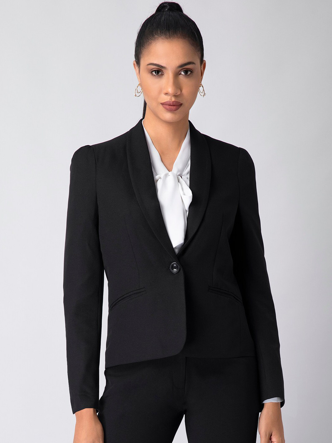

FabAlley Women Black Solid Single-Breasted Casual Blazer