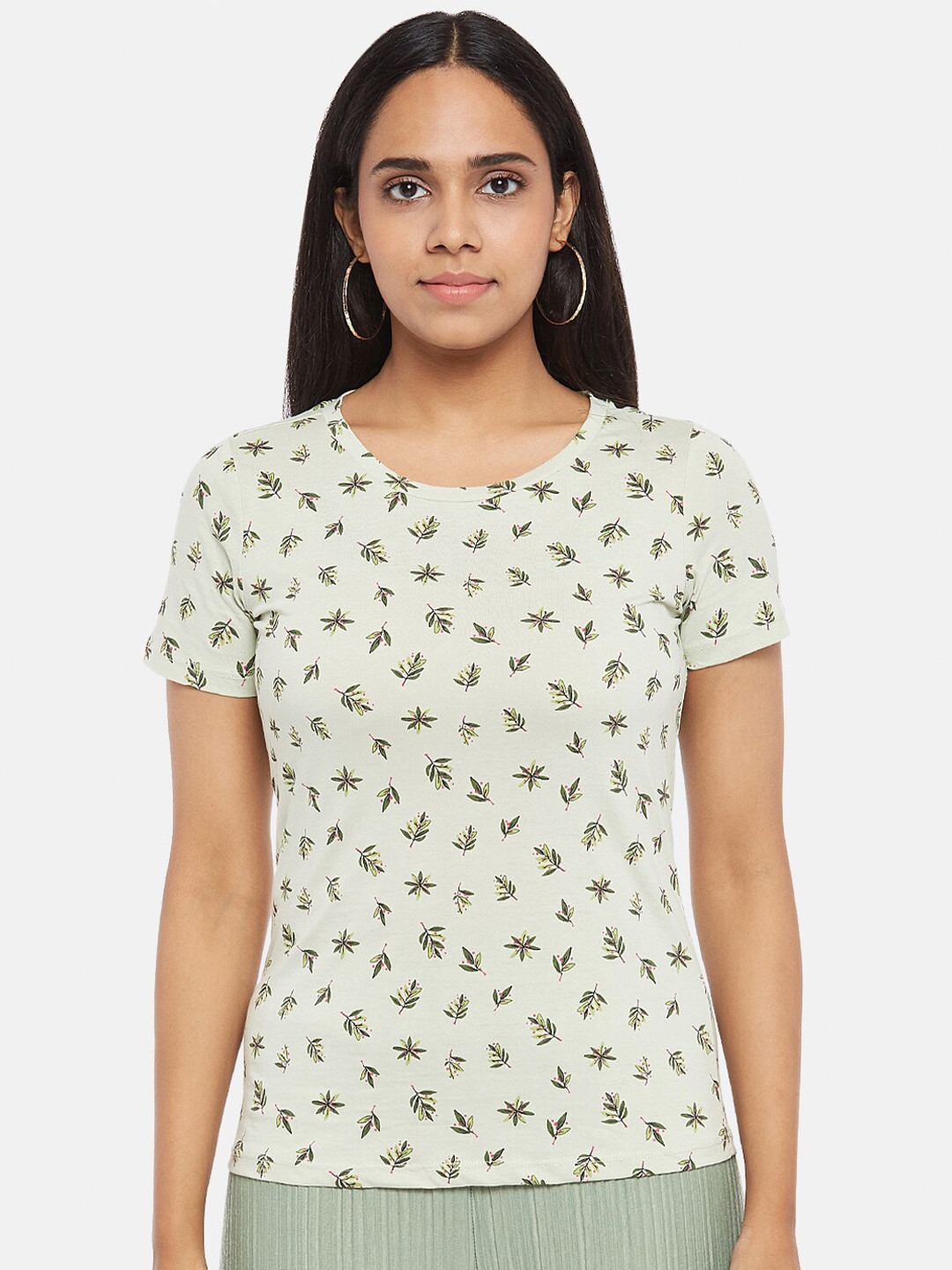 

Honey by Pantaloons Women Green Printed T-shirt