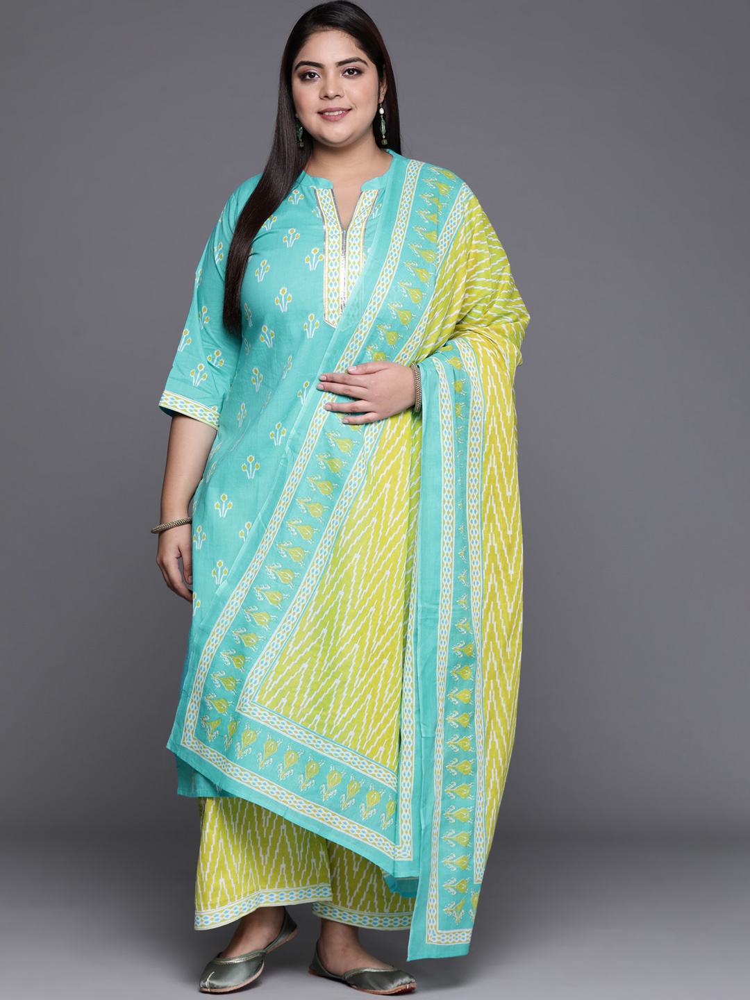 

EXTRA LOVE BY LIBAS Women Plus Size Blue & Yellow Floral Printed Pure Cotton Kurta Set
