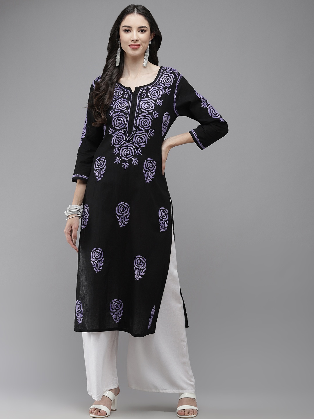 

ADA Women Black & Mauve Ethnic Motifs Embroidered Thread Work Handloom Kurta