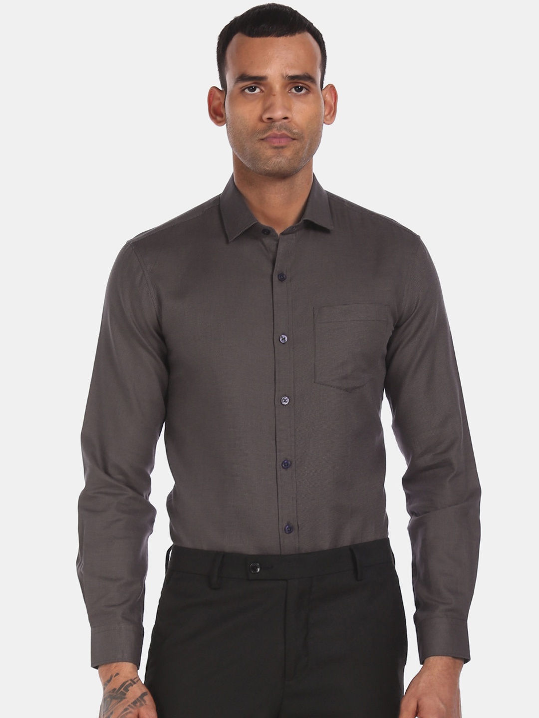 

Excalibur Men Grey Solid Casual Pure Cotton Formal Shirt