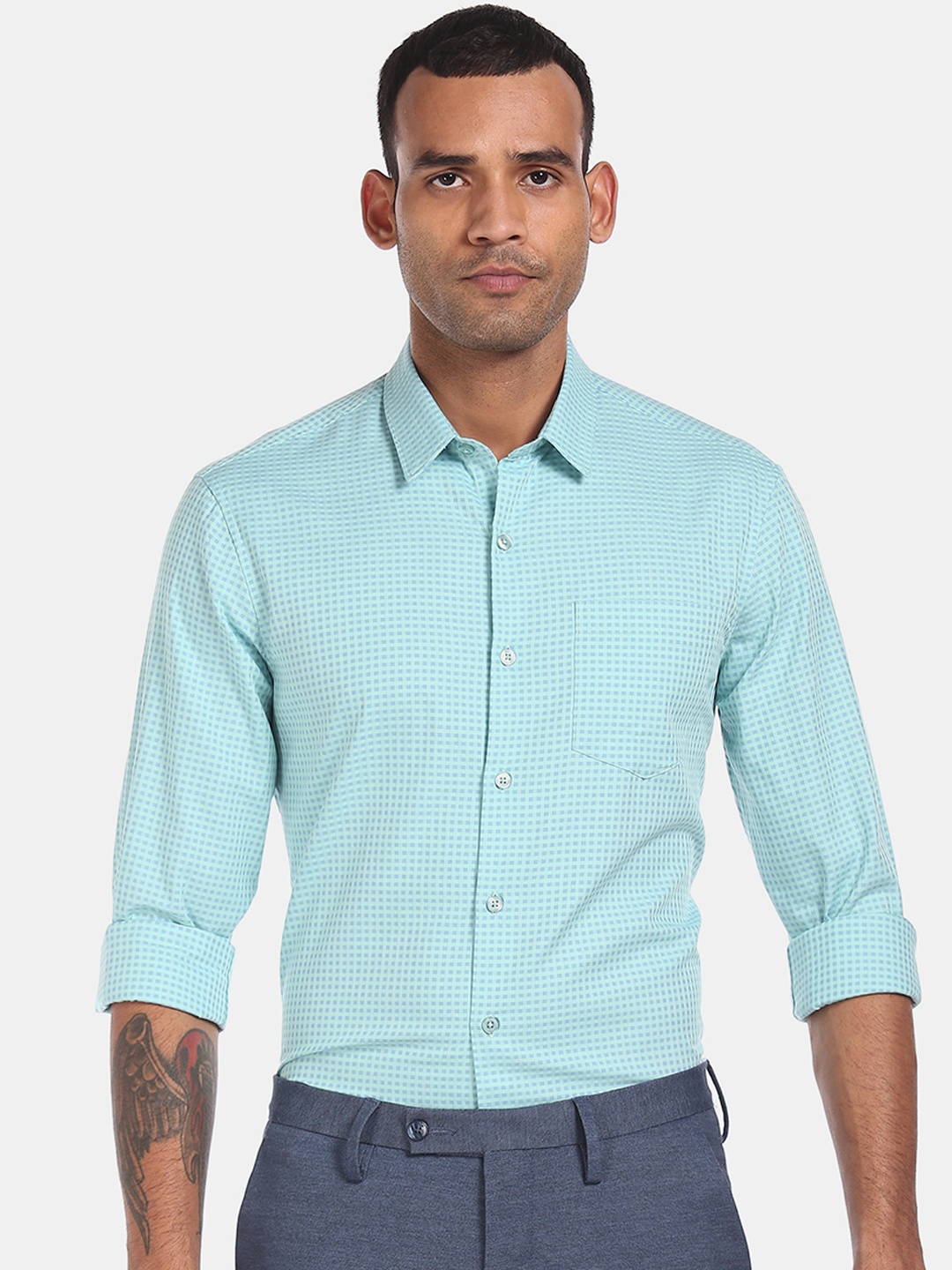 

Excalibur Men Turquoise Blue Micro Checks Opaque Checked Casual Shirt