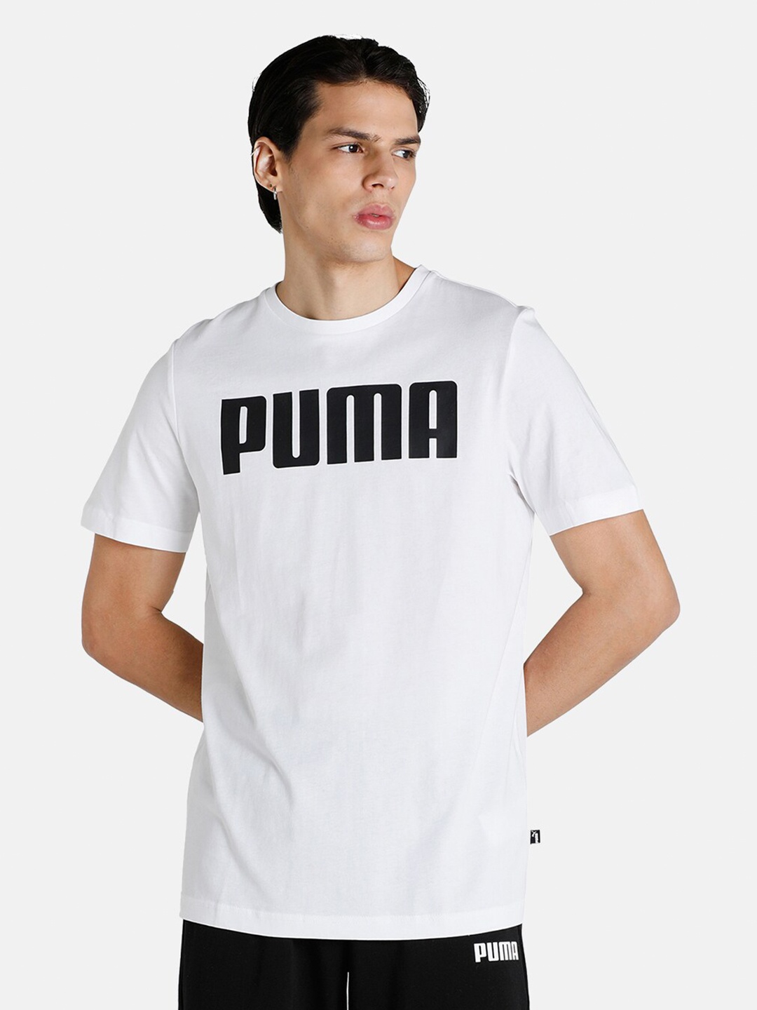 

Puma Men White & Black Brand Logo Printed T-shirt