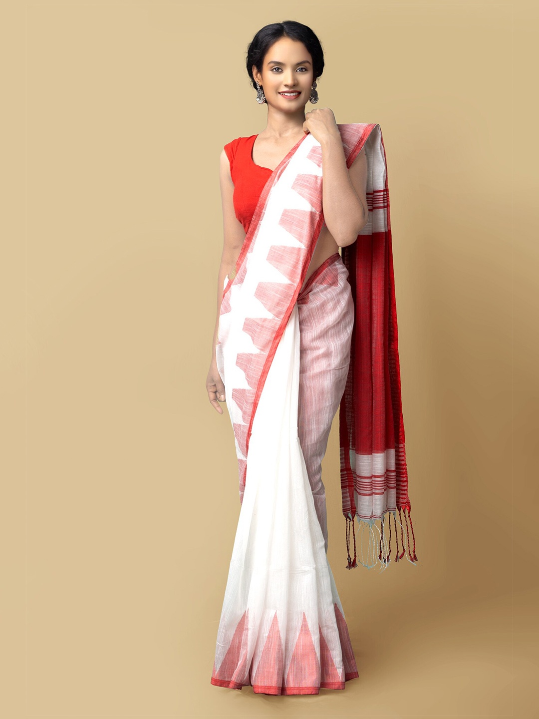 

Unnati Silks White & Red Woven Design Pure Linen Jamdani Saree