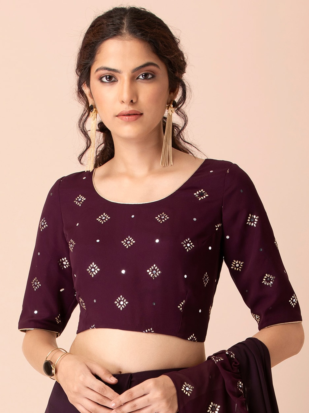 

INDYA Purple & Gold-Toned Embellished Fitted Crop Top