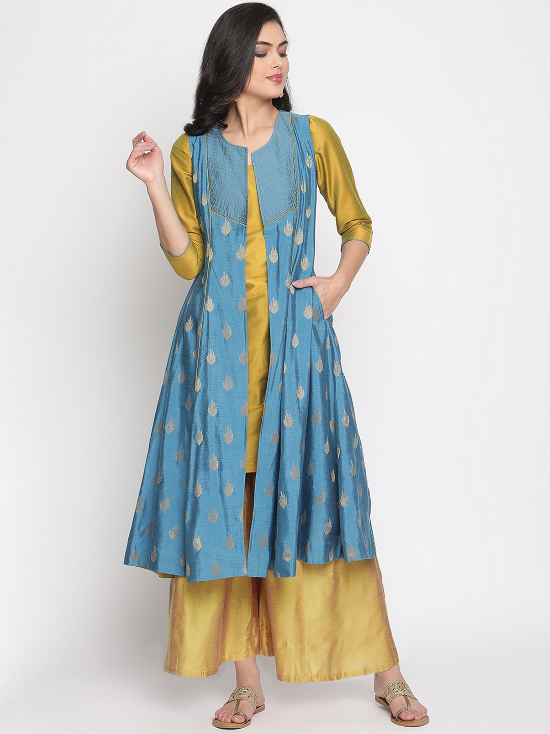 

Abhishti Women Blue Woven Design Longline sleeveless Panelled Banarasi Jacket