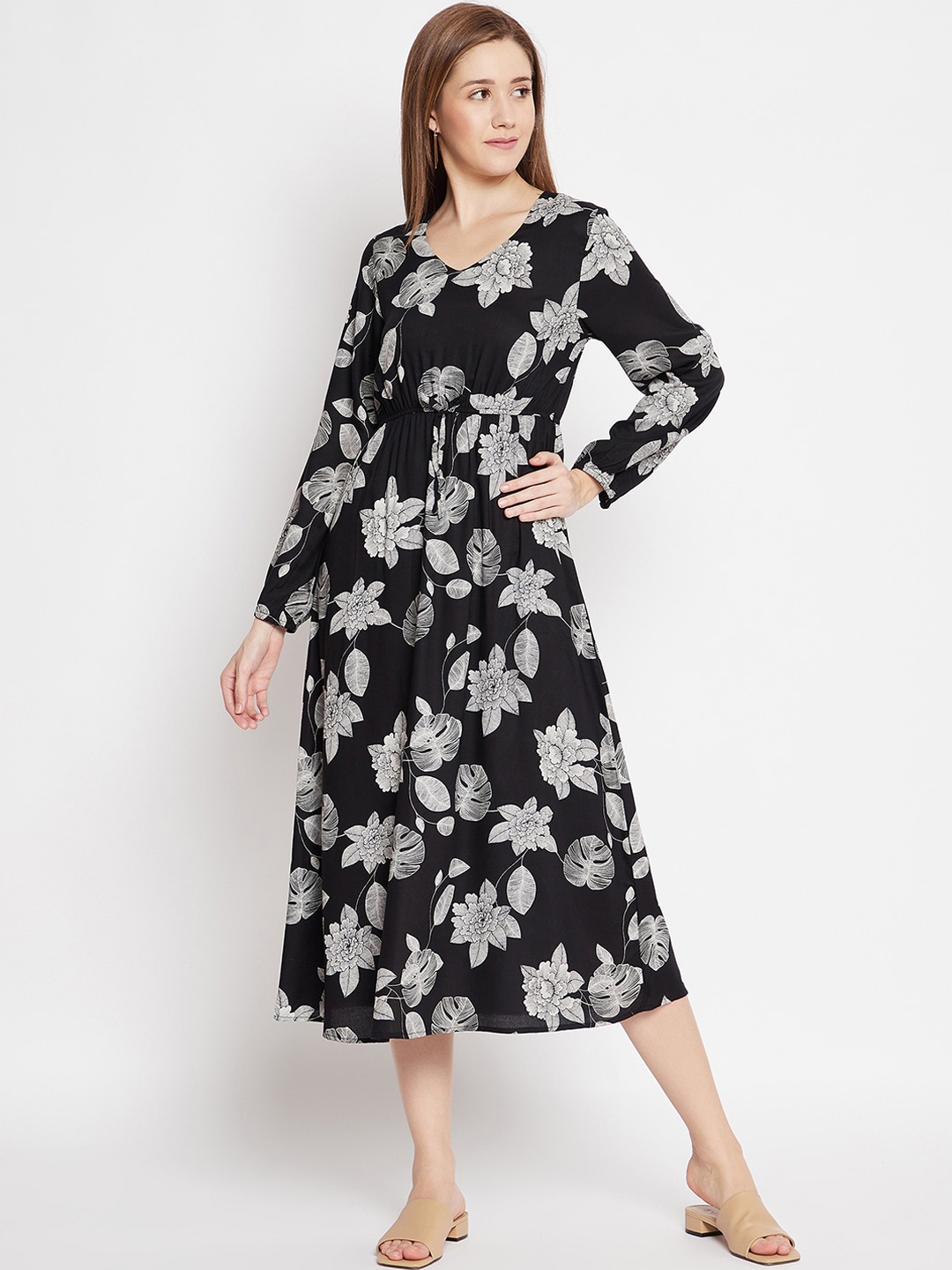 

Color Cocktail Black Floral Midi Dress