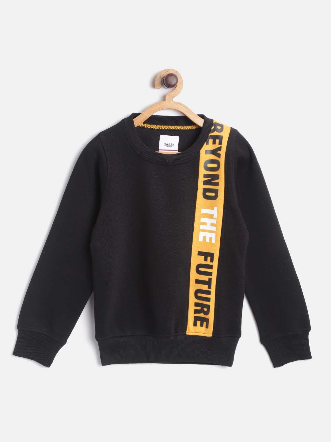 

TAB91 Boys Black & Mustard Yellow Typography Printed Sweatshirt