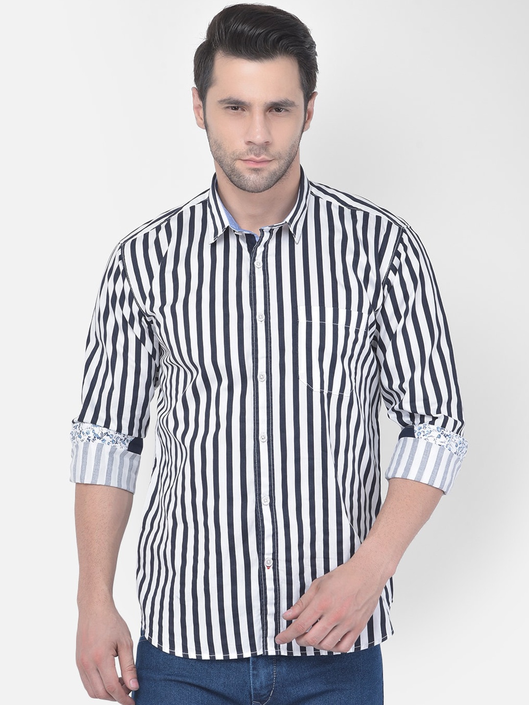 

COBB Men Navy Blue & White Slim Fit Opaque Striped Casual Shirt