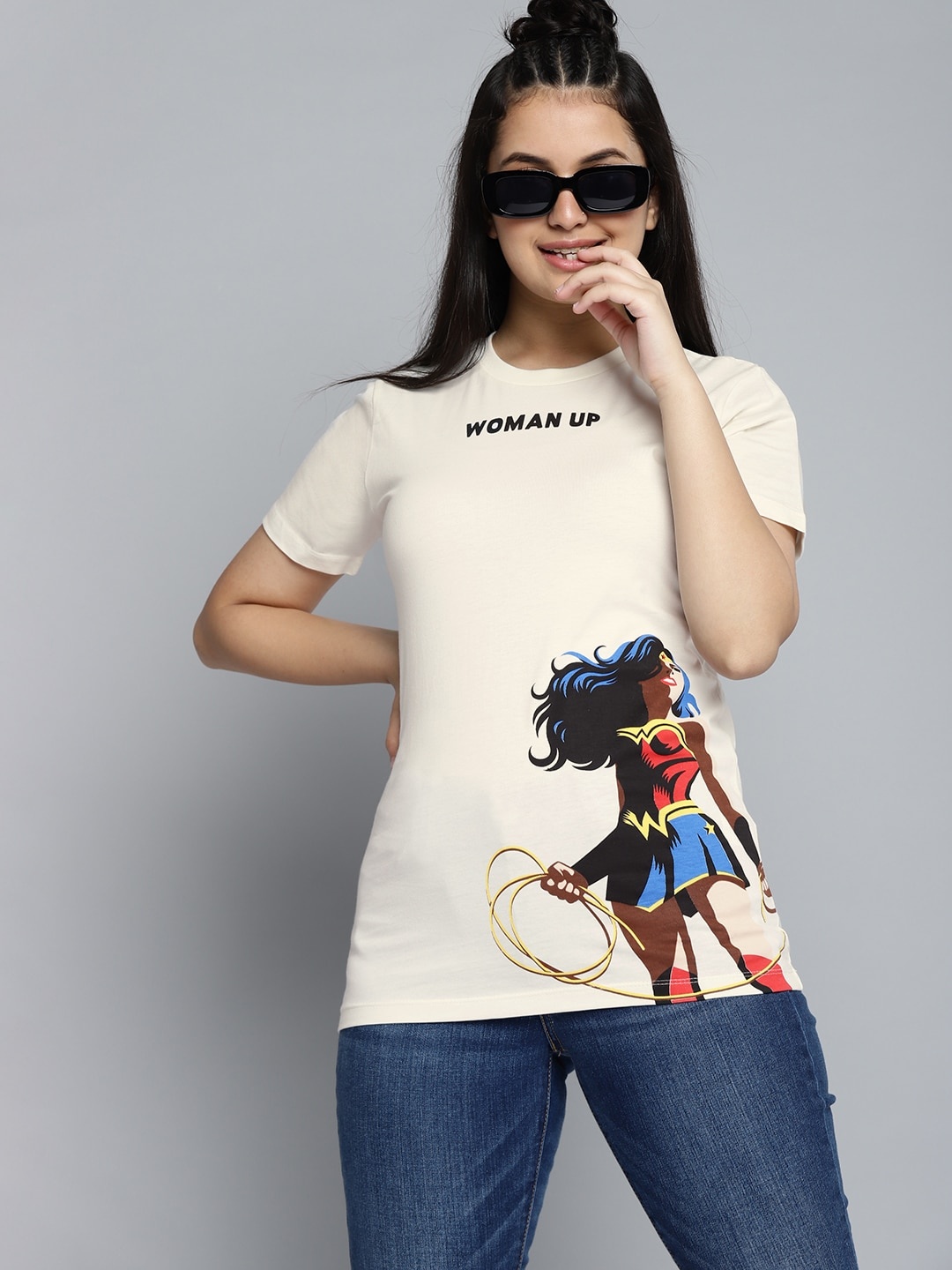 

Kook N Keech DC Teens Girls Off White & Black Cotton Wonder Woman Printed T-shirt