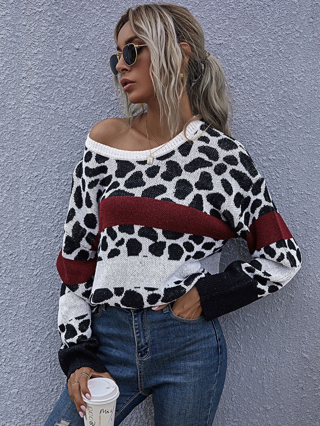 

URBANIC Women Black & White Animal Printed Pullover