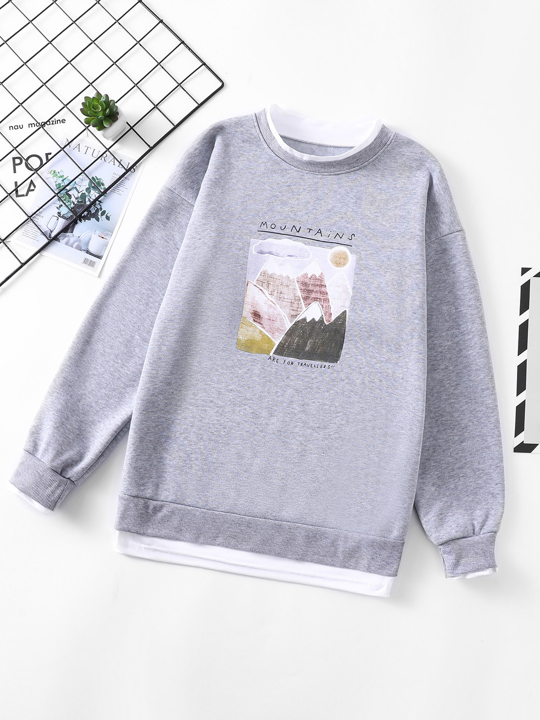

URBANIC Women Grey Melange Graphic Print Sweatshirt