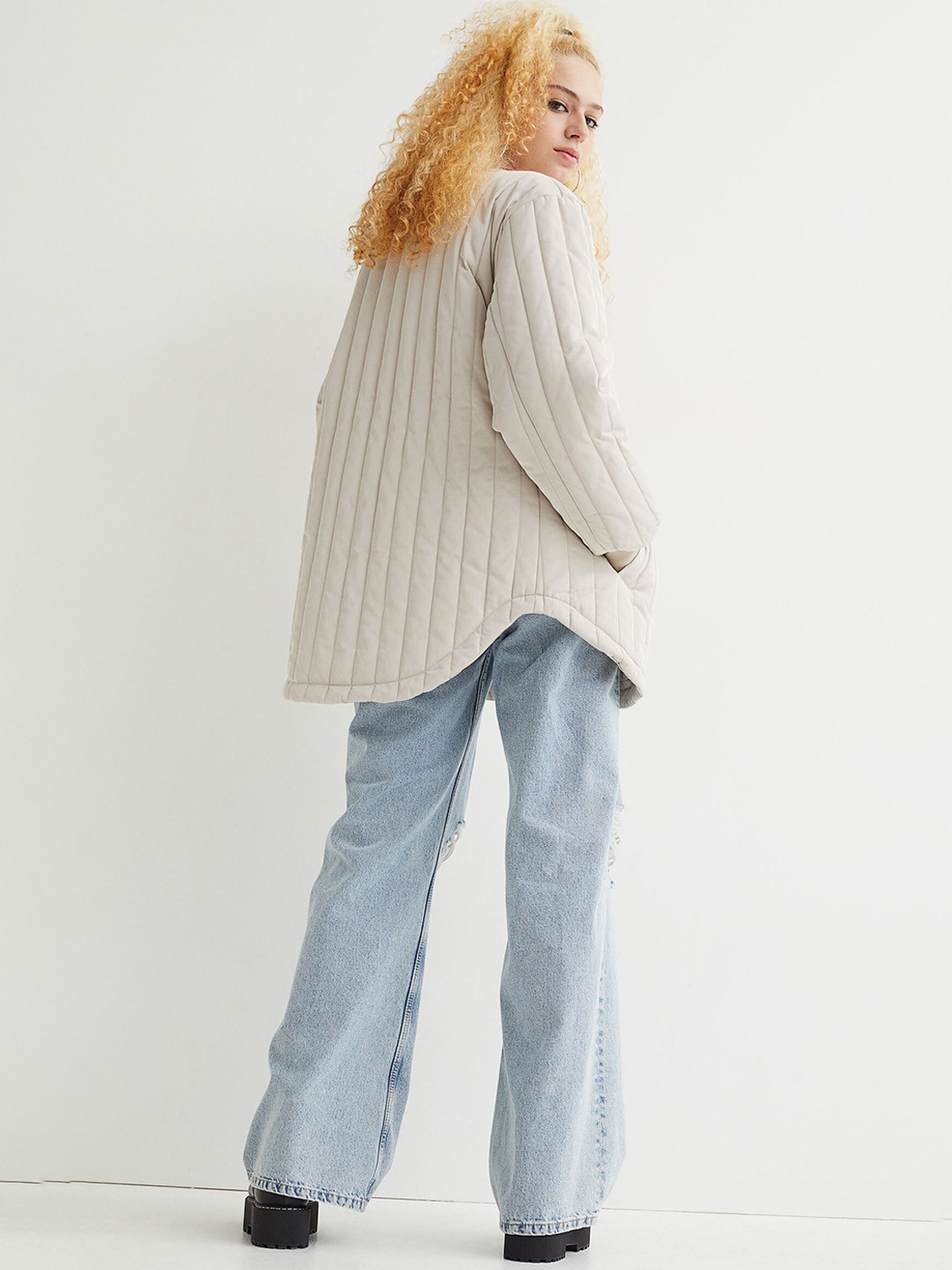 

H&M Women Beige Padded jacket