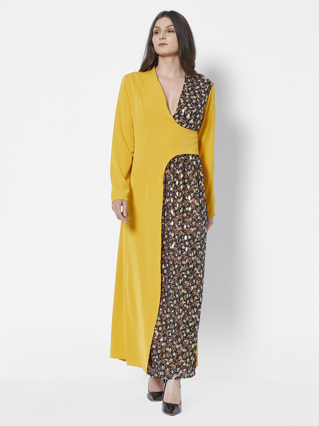 

URBANIC Yellow & Black Floral Print Maxi Dress