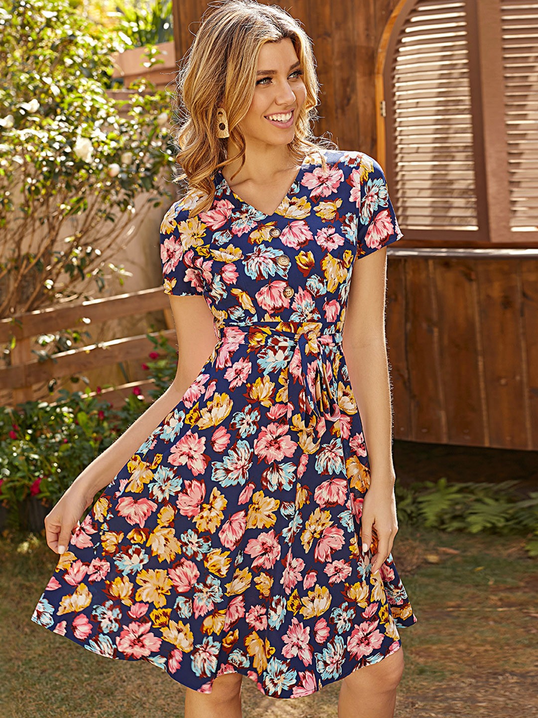 

URBANIC Women Blue & Pink Floral Print A-Line Dress