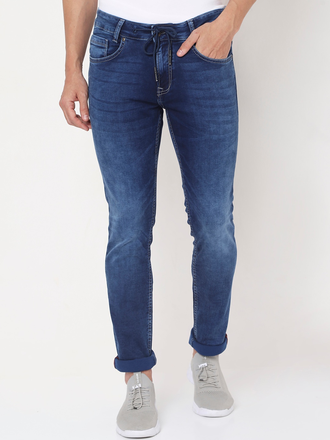 

Mufti Men Navy Blue Slim Fit Light Fade Stretchable Jeans